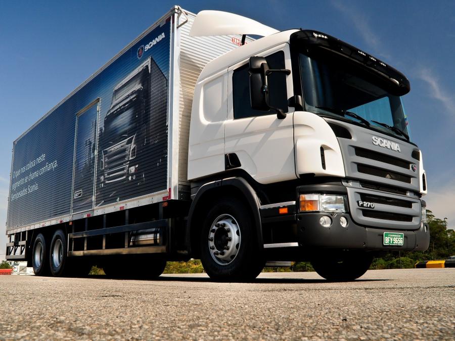  Scania P270 6x4 2004 года  (BR) (фото 3 из 8)